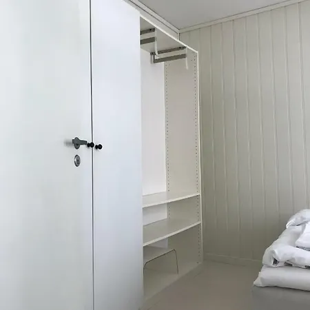 City Apartments, Halvkannesmauet 12 아파트 *